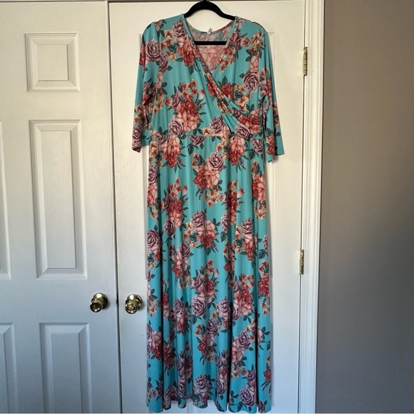Pinkblush Dresses & Skirts - Pinkblush Aqua Rose Plus Maxi Wrap Maternity Dress | Nursing Dress | Size 2X